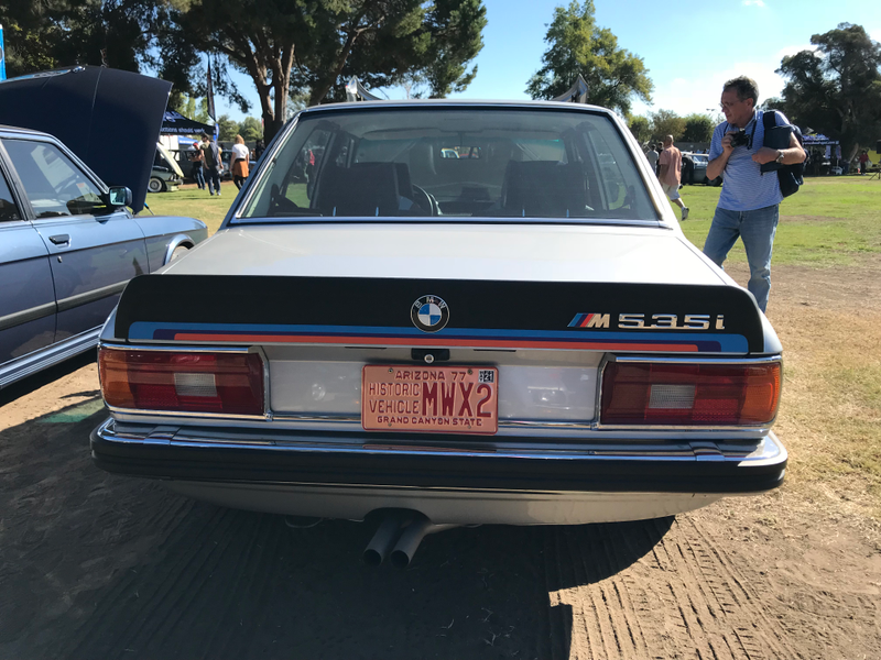 Illustration for article titled Classic BMW's In Van Nuys